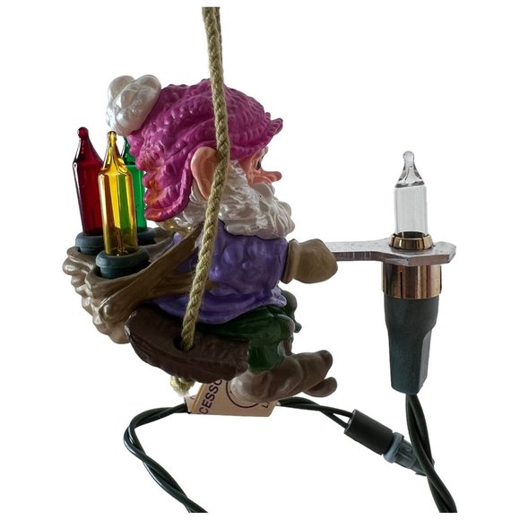 Vintage Hallmark Keepsake North Pole Power And Light Ornament Magic Lighted 1987 - Picture 5 of 7